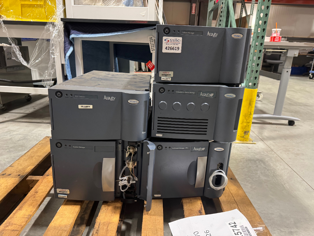 Image of Waters Acquity UPLC System